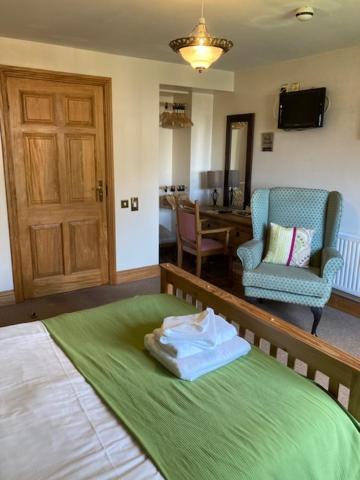 The George Inn & Millingbrook Lodge Ltd Lydney Ngoại thất bức ảnh
