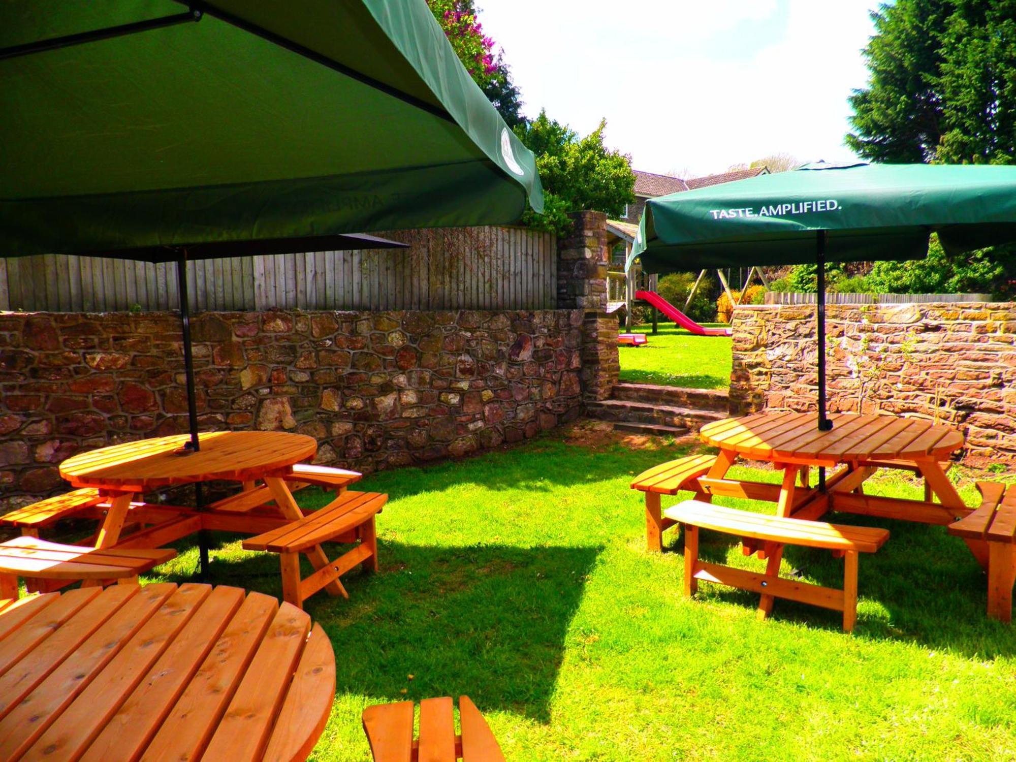 The George Inn & Millingbrook Lodge Ltd Lydney Ngoại thất bức ảnh